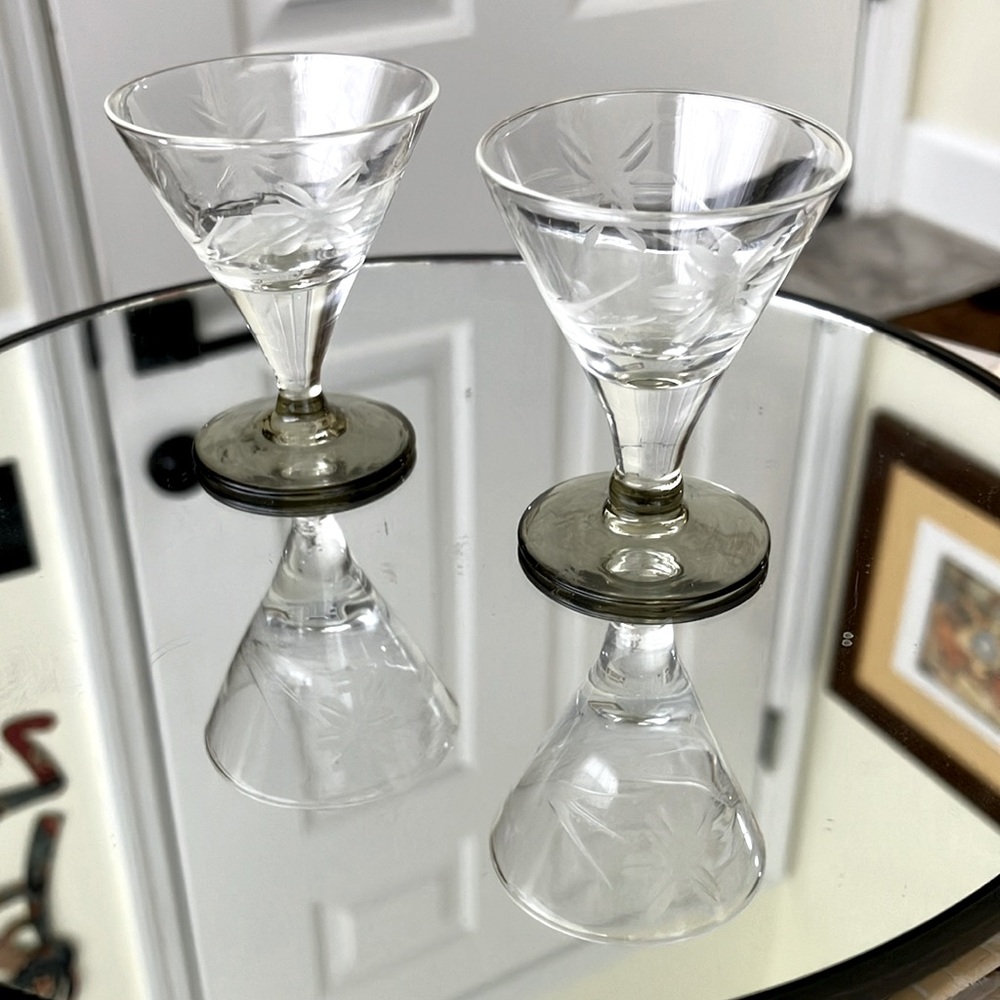 Vintage MINI MARTINI ETCHED FLORAL WITH LEAVES SMOKE GLASS BASE  SET OF TWO